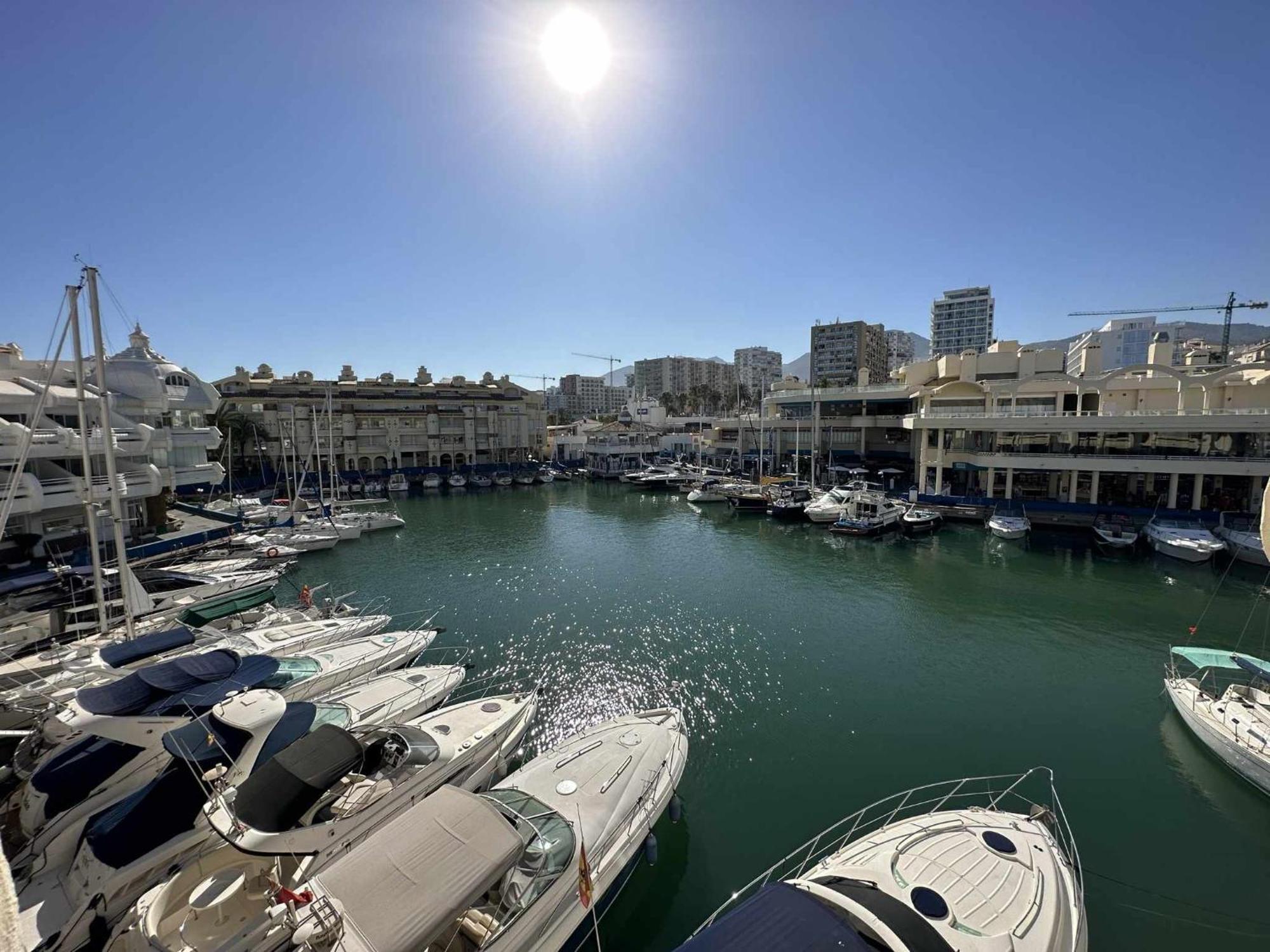 Nice Apartament In Puerto Marina Benalmádena Buitenkant foto